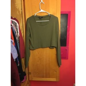 Ribbed knit cropped sweater